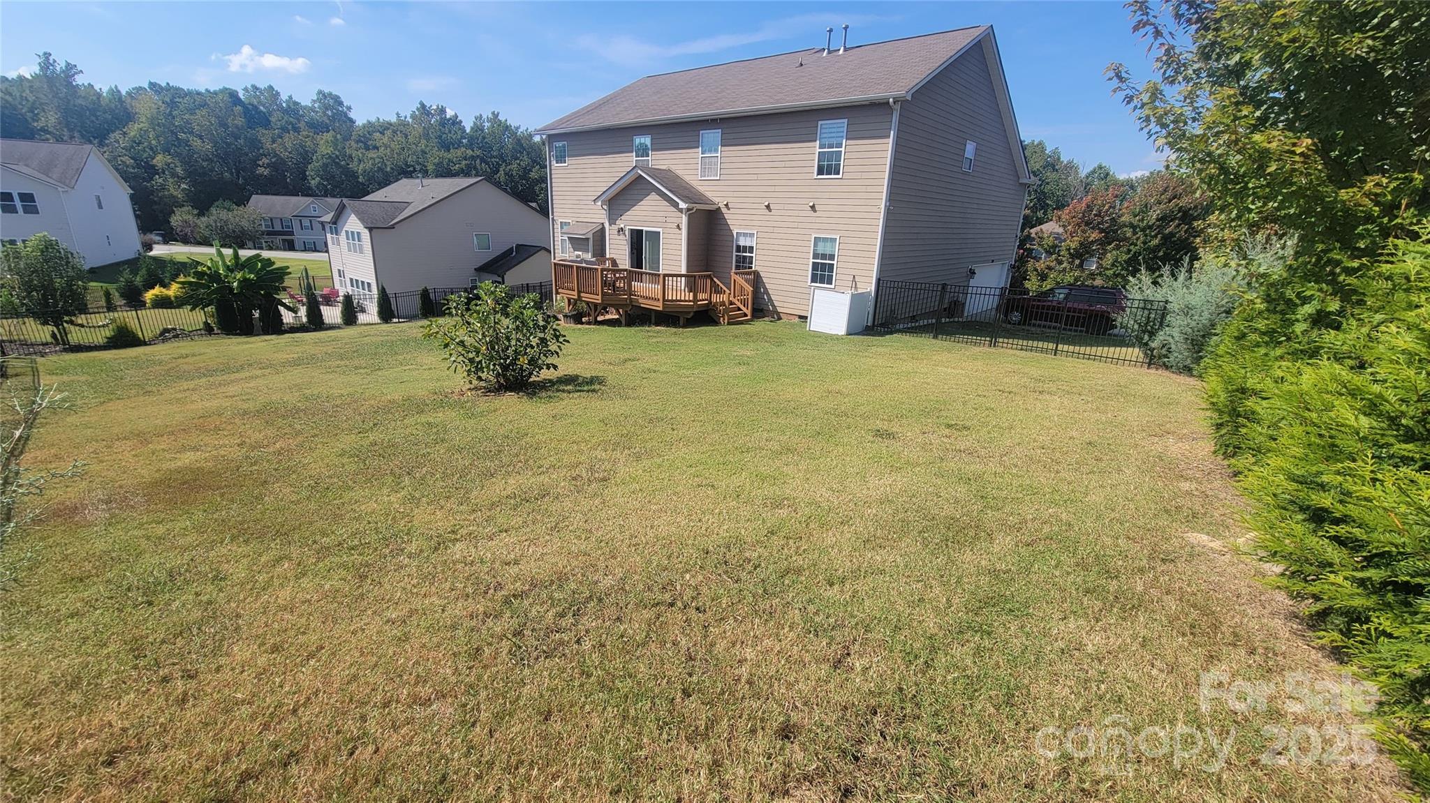 Fox Ridge - Residential