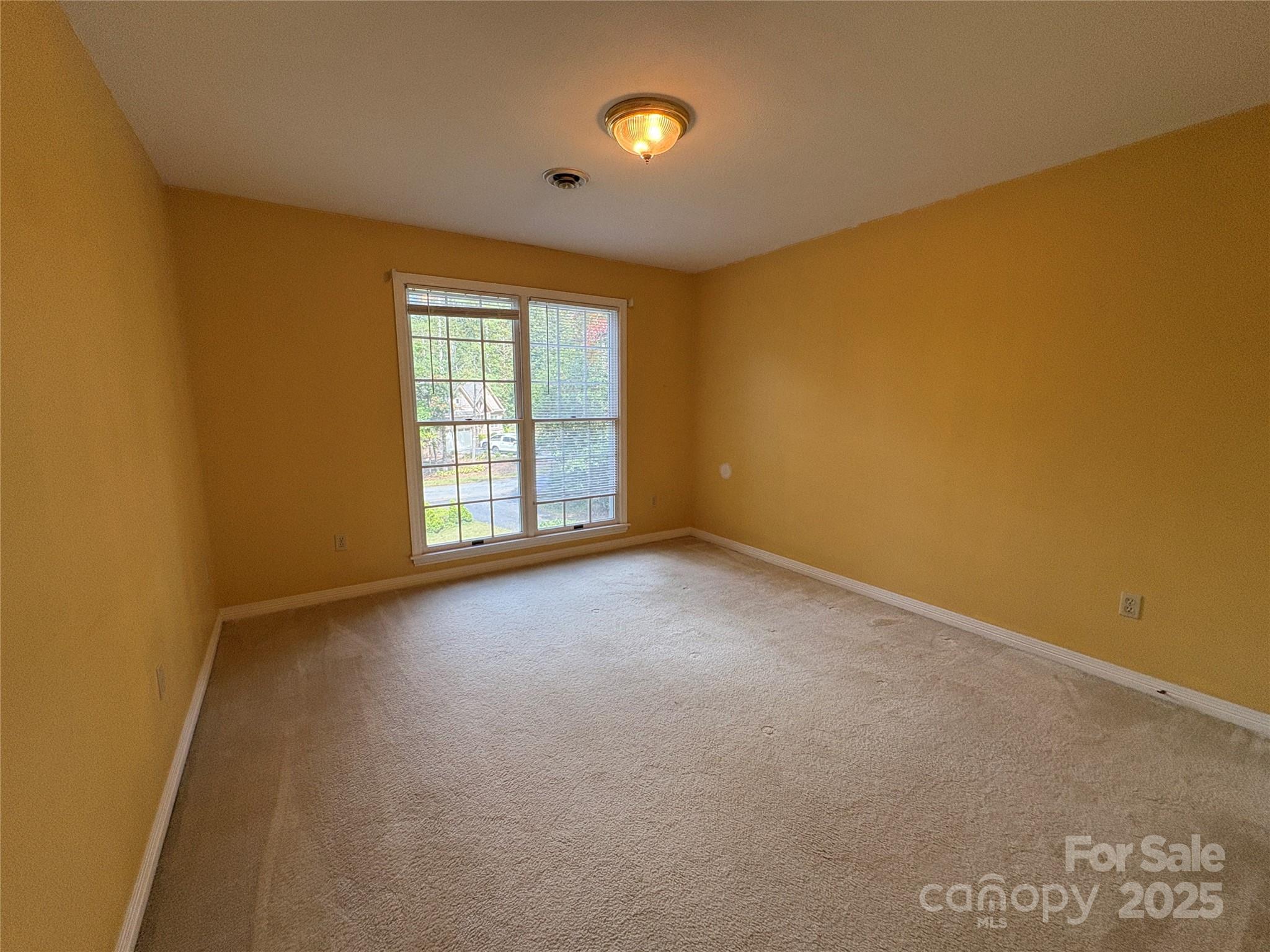 Flat Rock Lakes - Residential