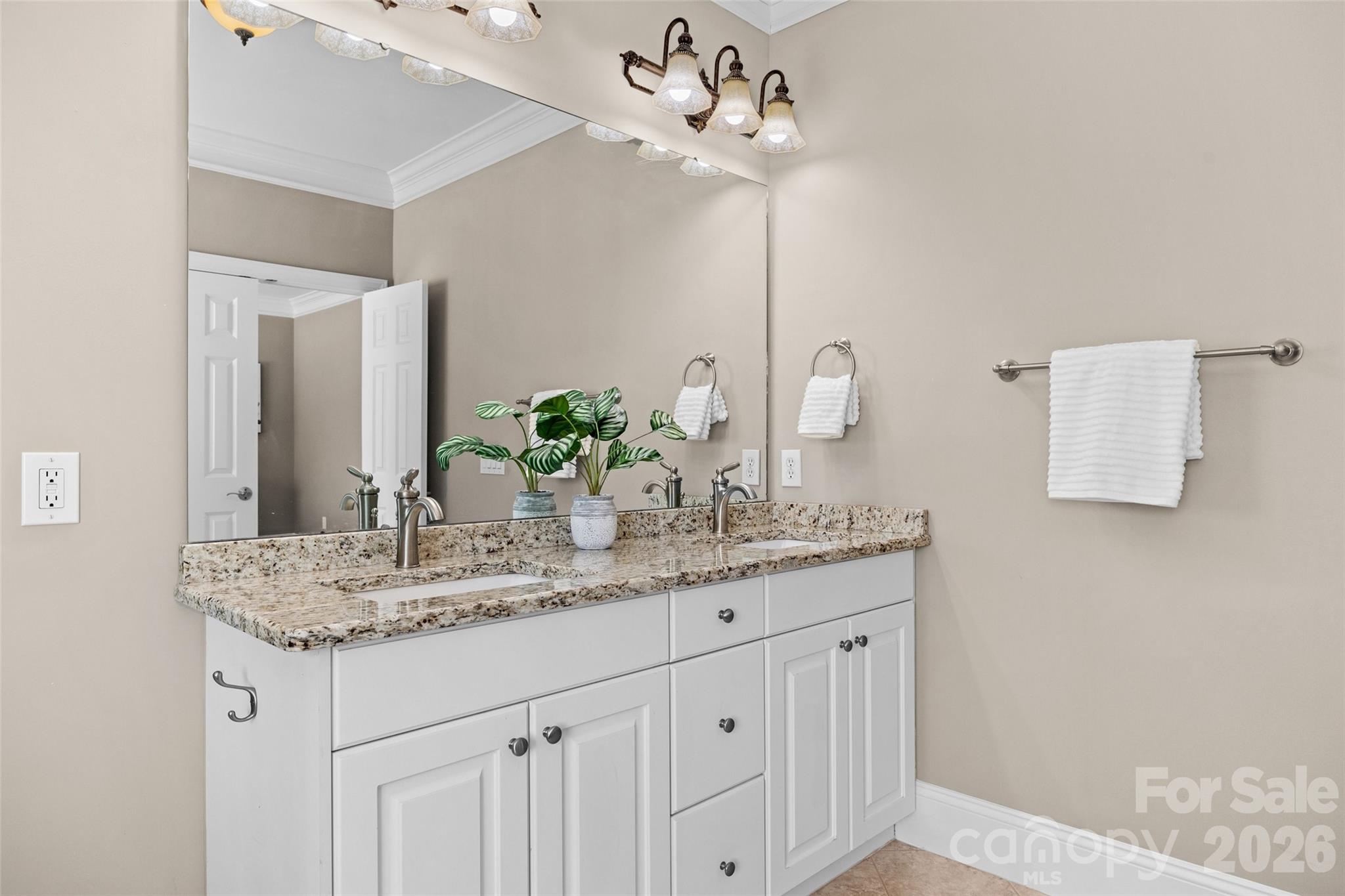 Beacon Knoll Villas - Residential