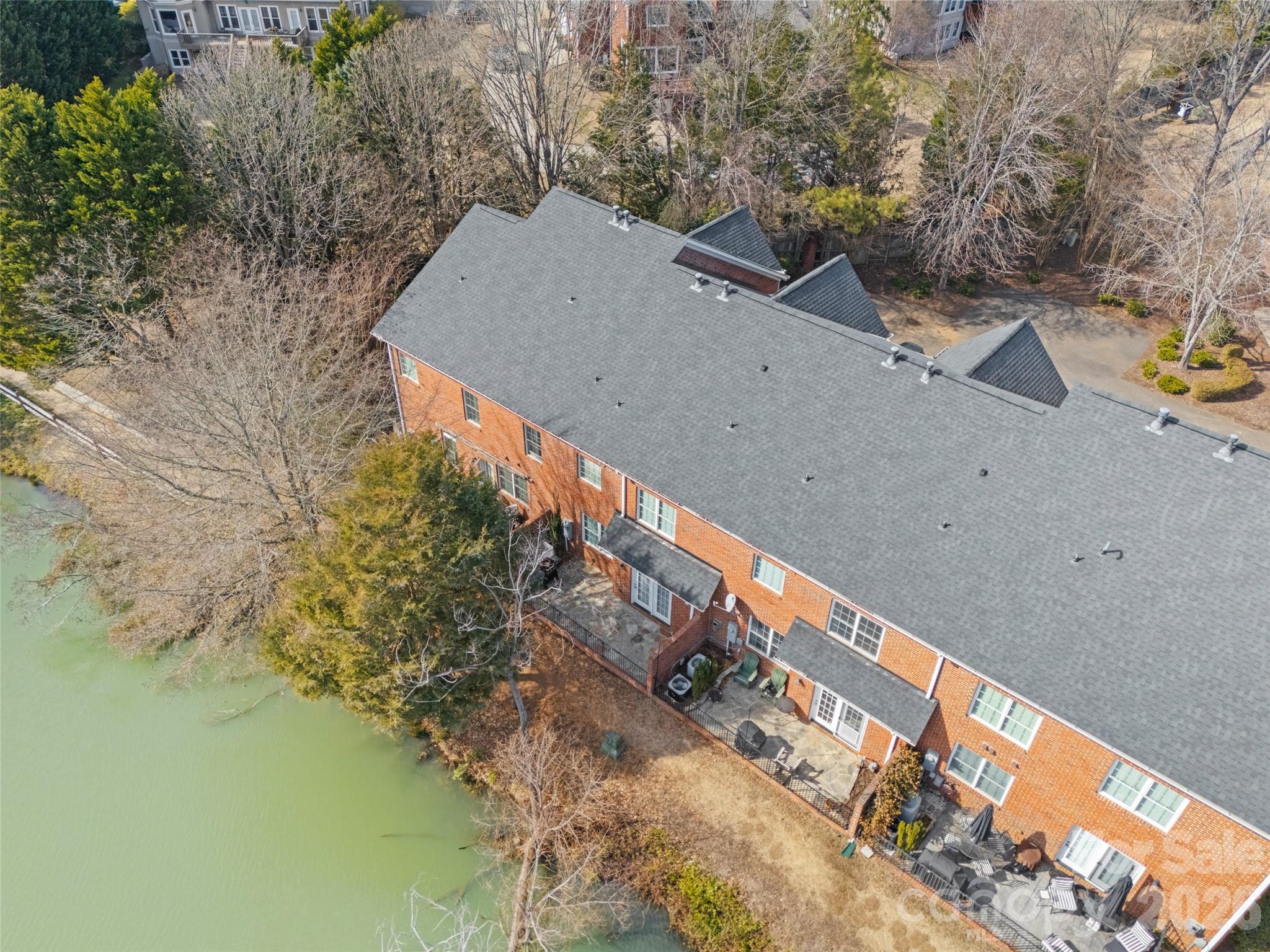 Beacon Knoll Villas - Residential