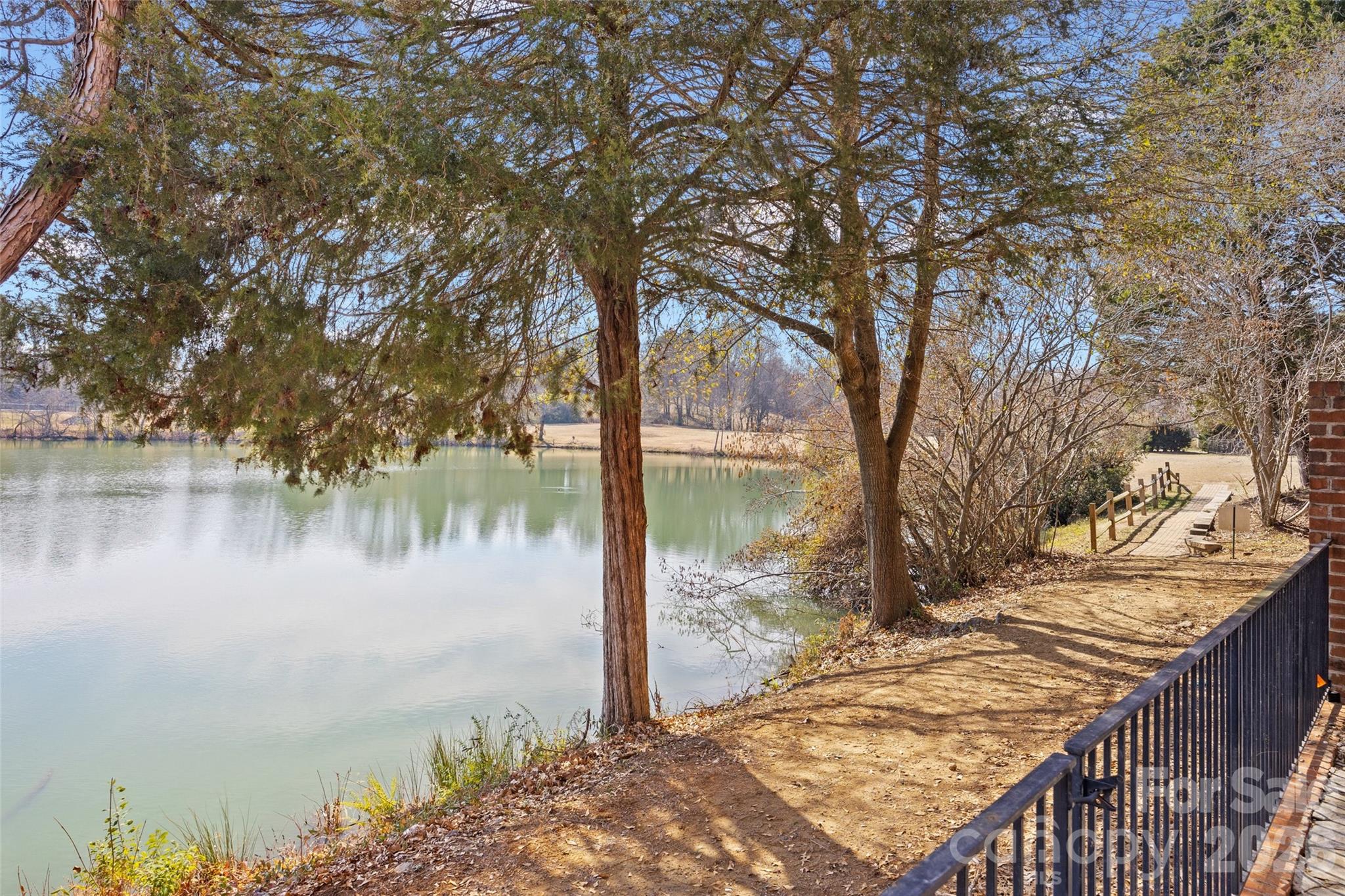 Beacon Knoll Villas - Residential