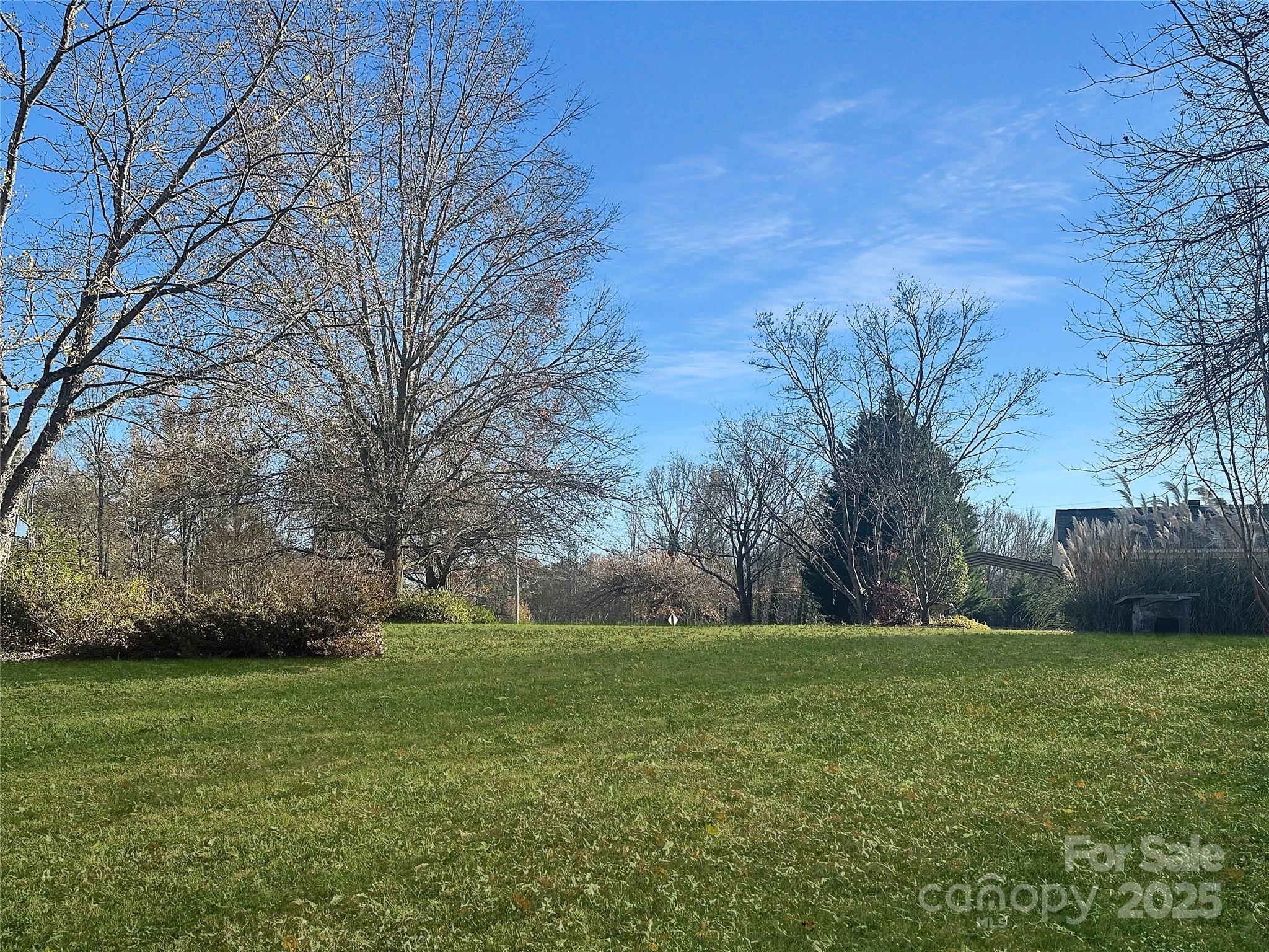 1451 Meandering Lane