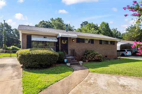 2515 Alleghany Street Charlotte NC 28208