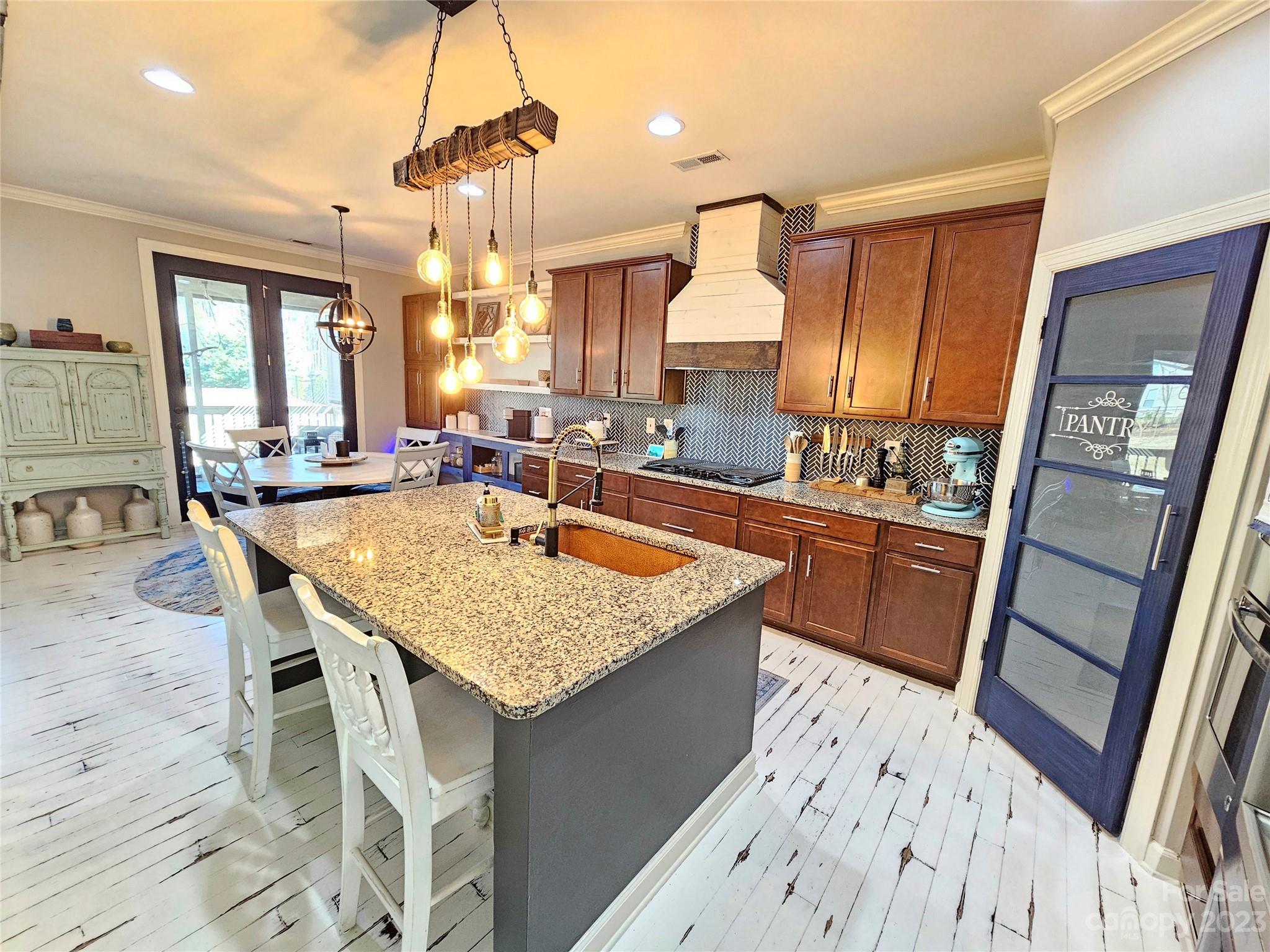 Palm Tree Cove II - Residential