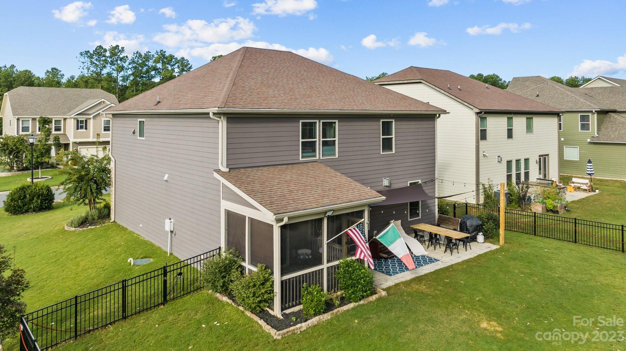 Palm Tree Cove II - Residential