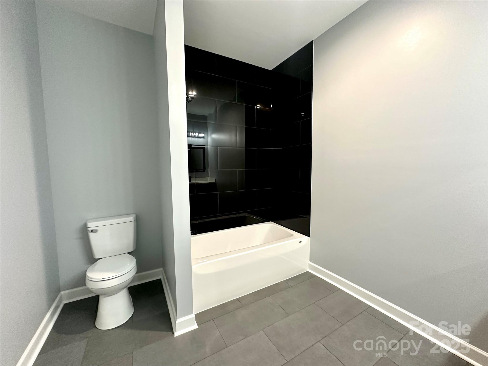 Harbor Point - Residential