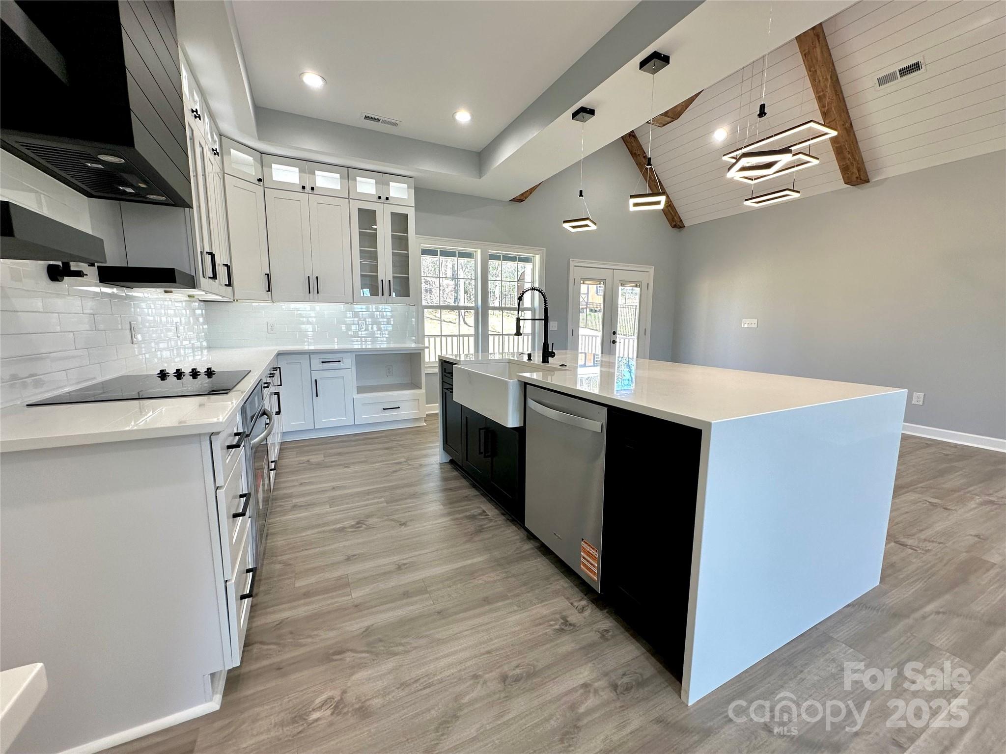 Harbor Point - Residential