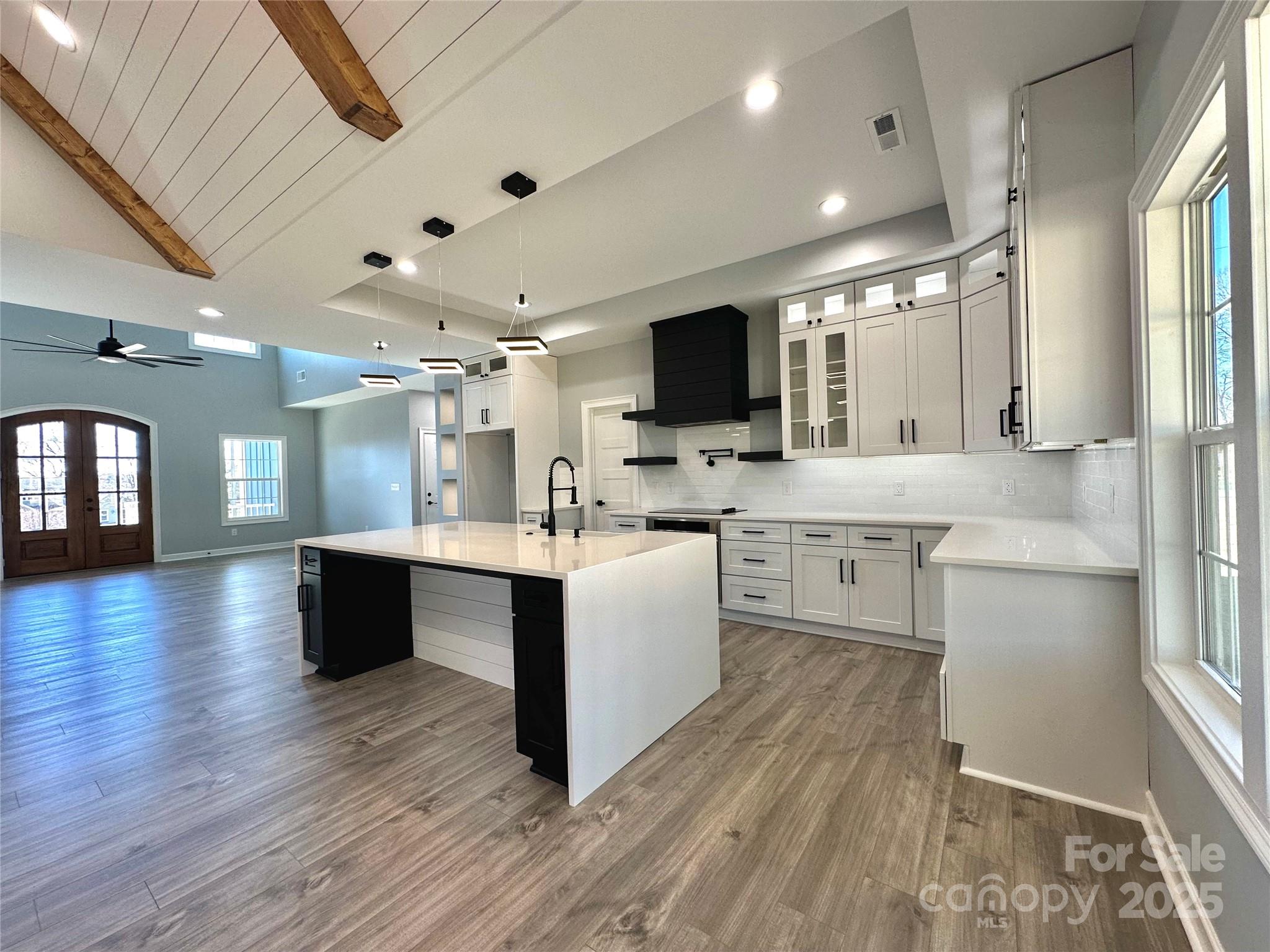 Harbor Point - Residential