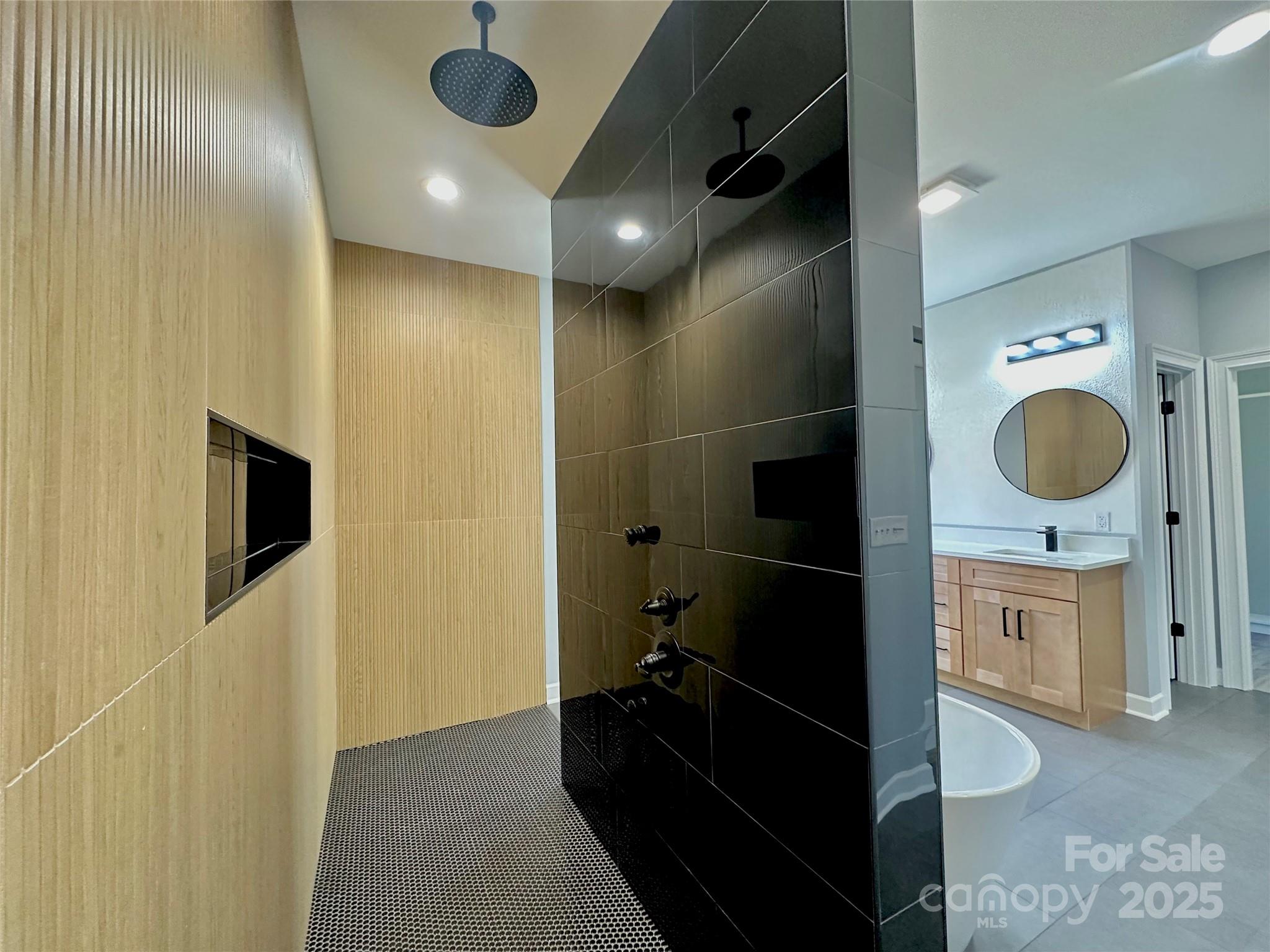 Harbor Point - Residential