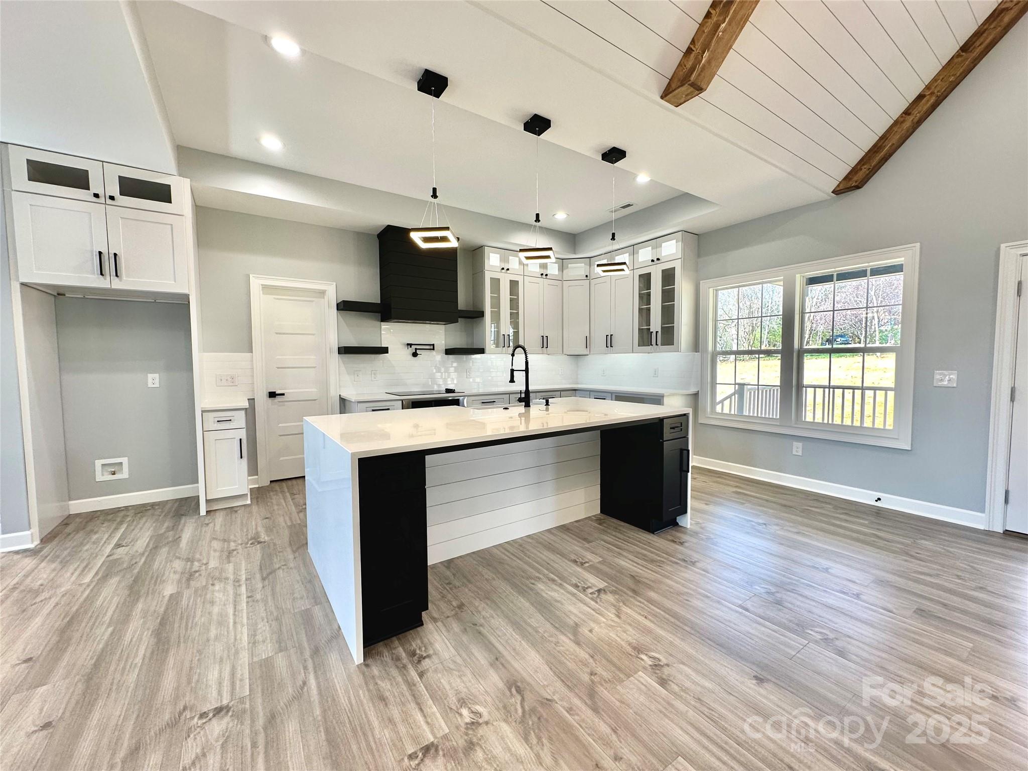 Harbor Point - Residential