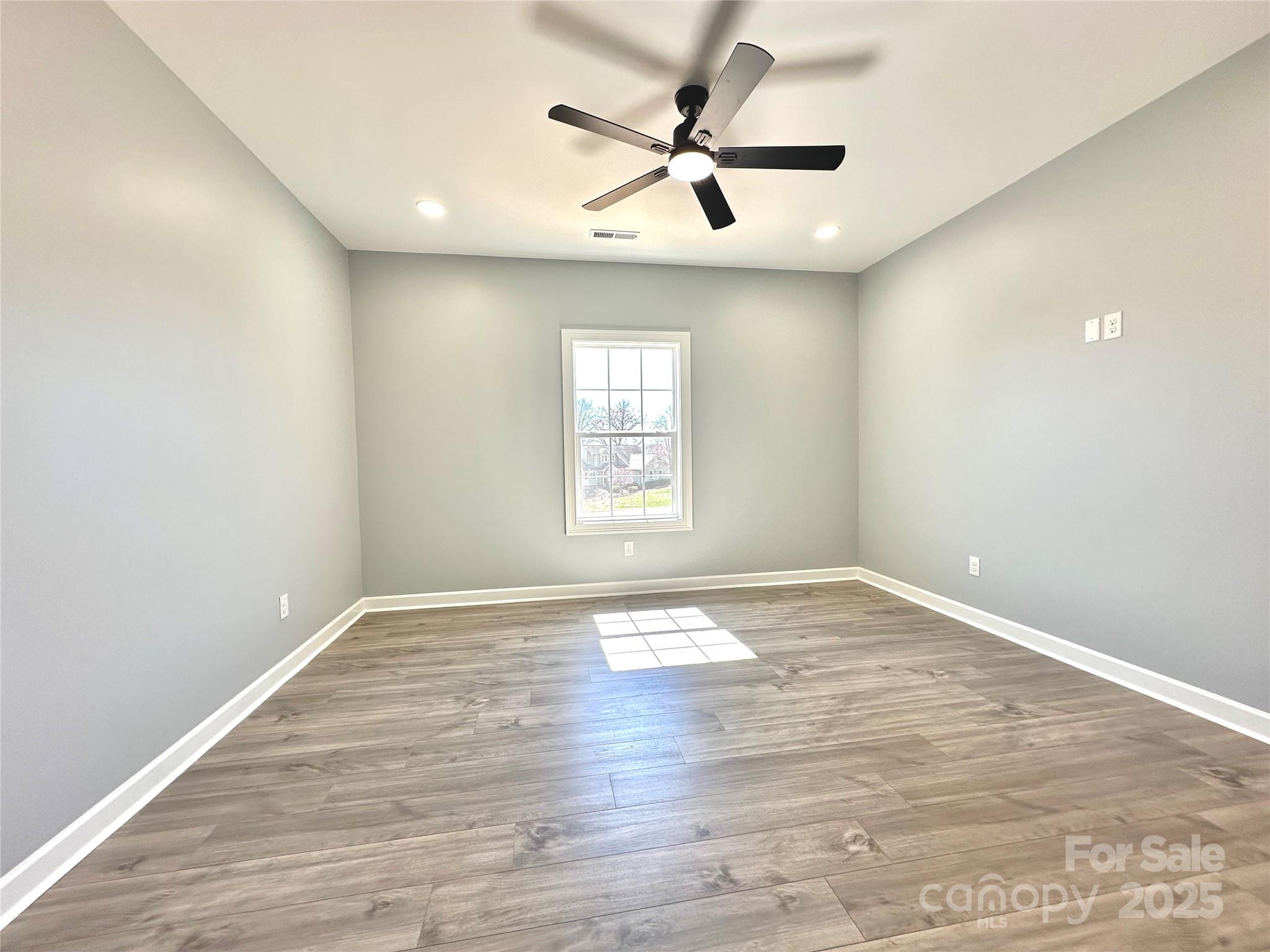 Harbor Point - Residential