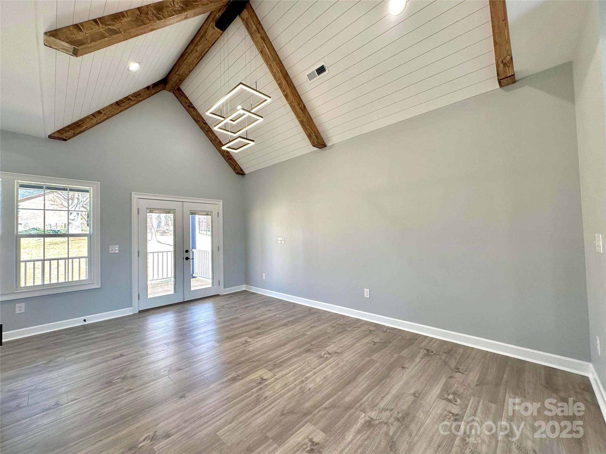 Harbor Point - Residential