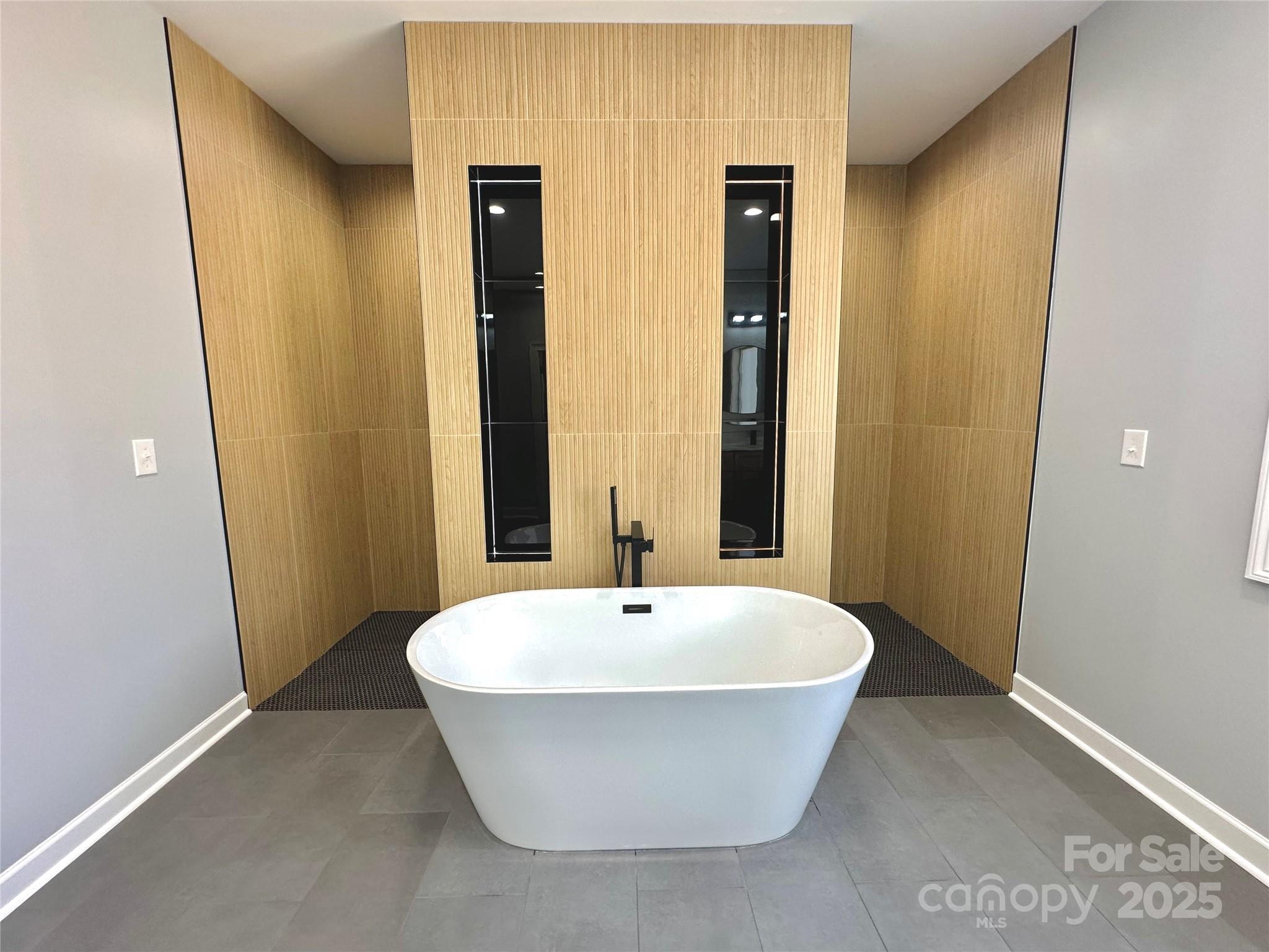 Harbor Point - Residential