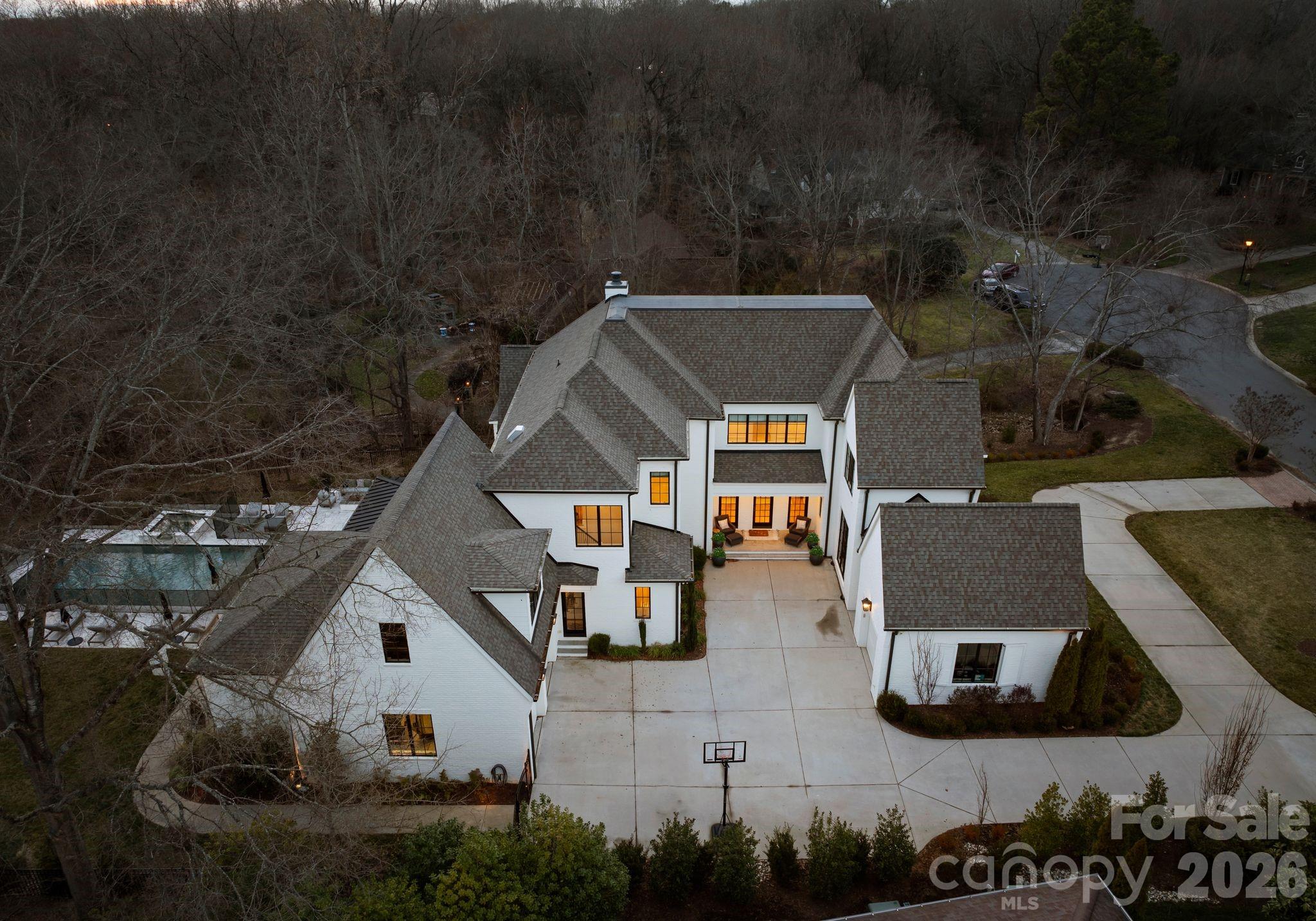 4420 Forest Hills Drive