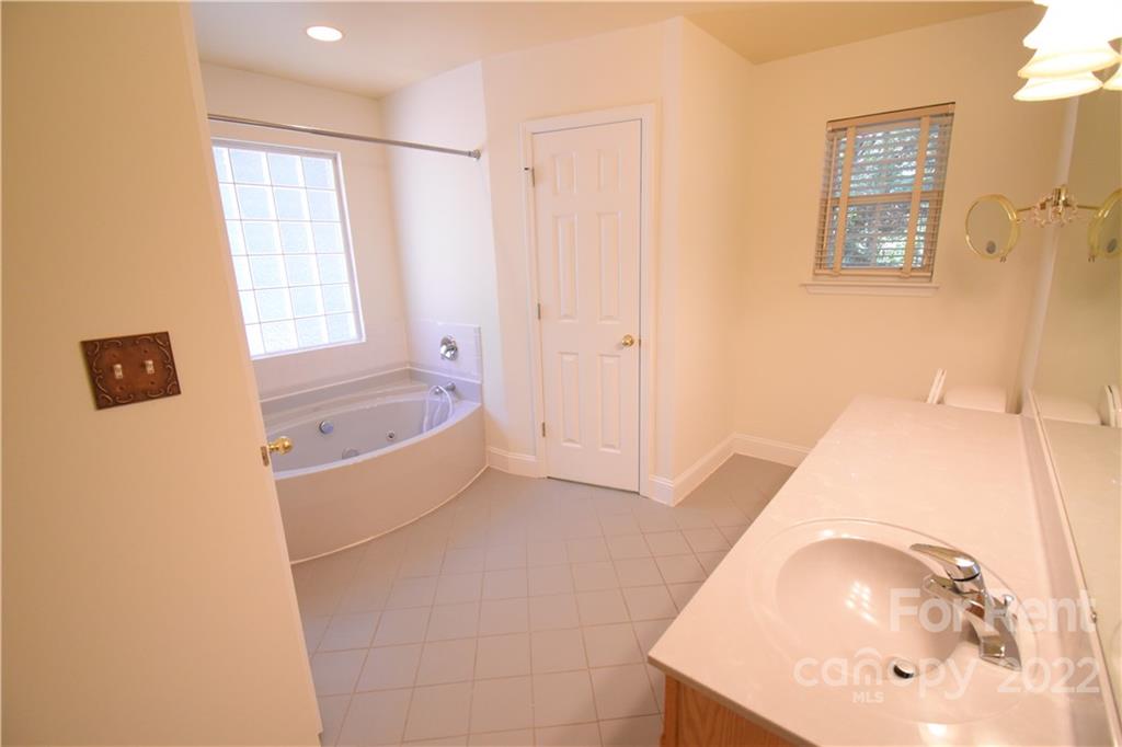 Colonial Village - Residential Lease