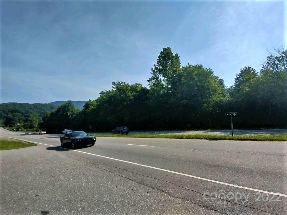 1037 US Highway 441 Highway