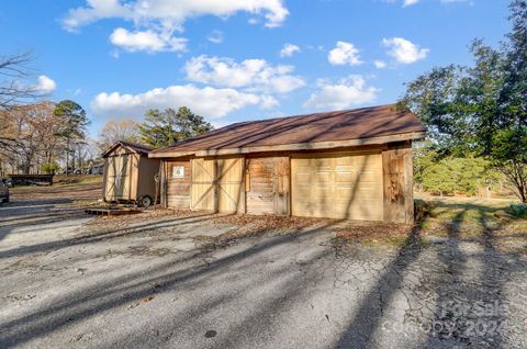 A home in Mt Ulla