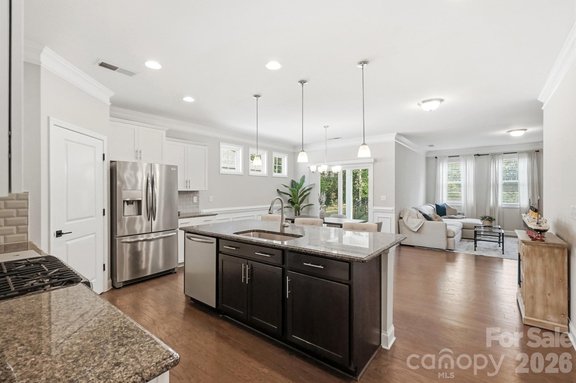 5036 Lydney Circle