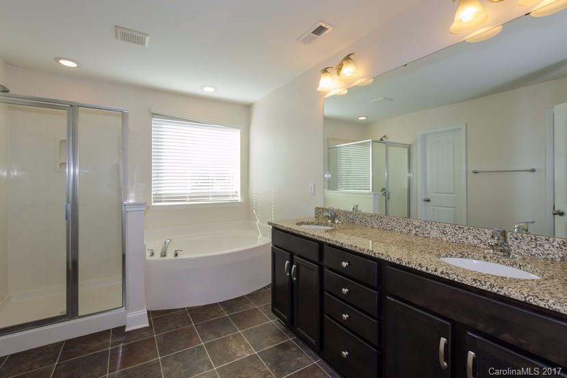 Brandon Oaks - Residential Lease