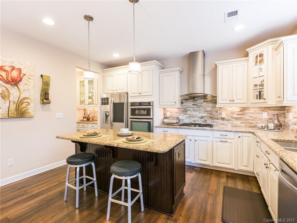 Shelly Woods - Residential