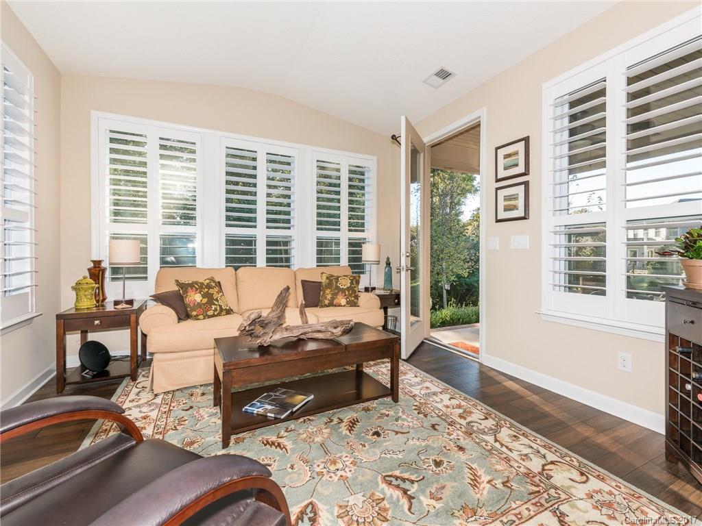 Shelly Woods - Residential