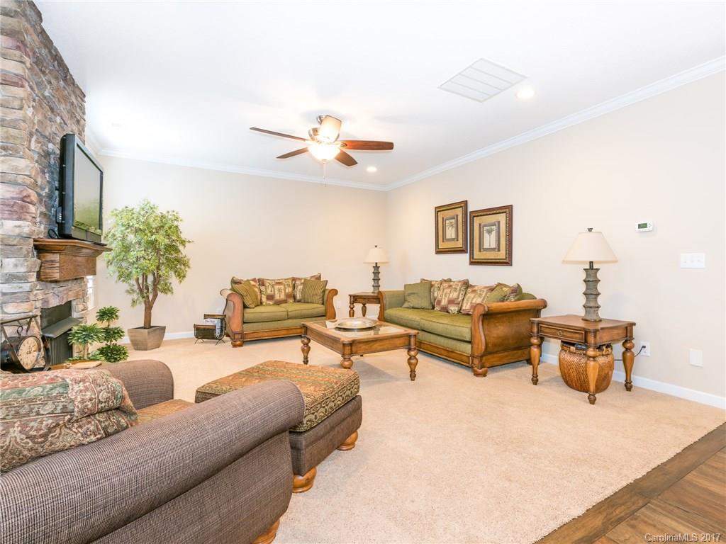 Shelly Woods - Residential