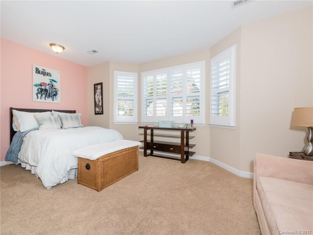 Shelly Woods - Residential