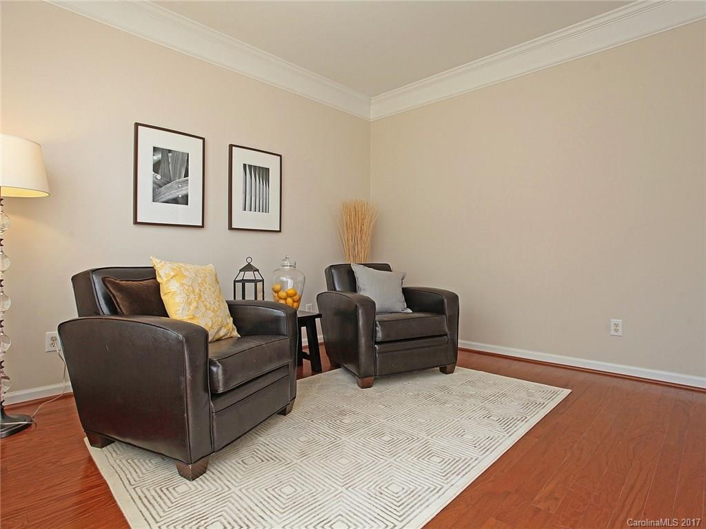 Fox Glen - Residential