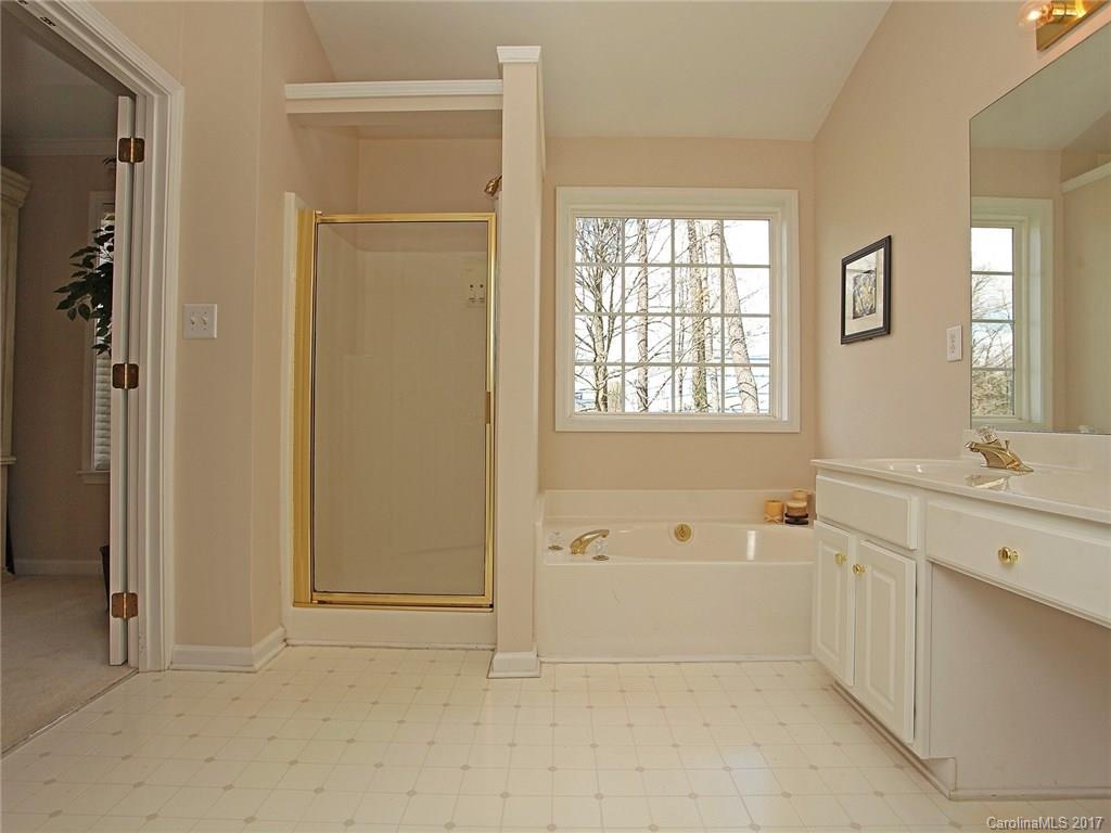 Fox Glen - Residential