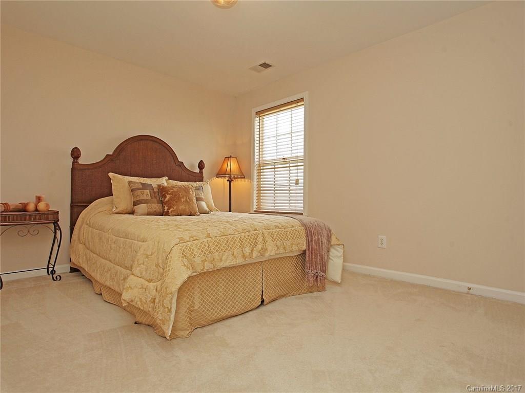 Fox Glen - Residential