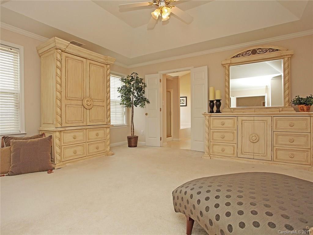 Fox Glen - Residential