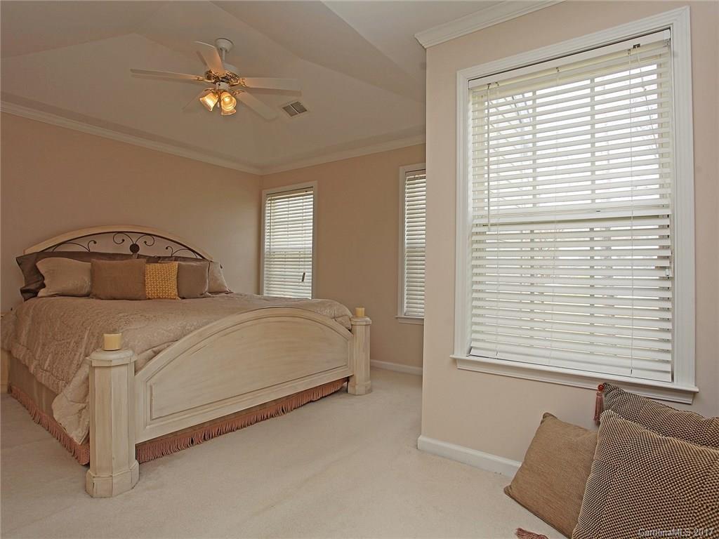 Fox Glen - Residential