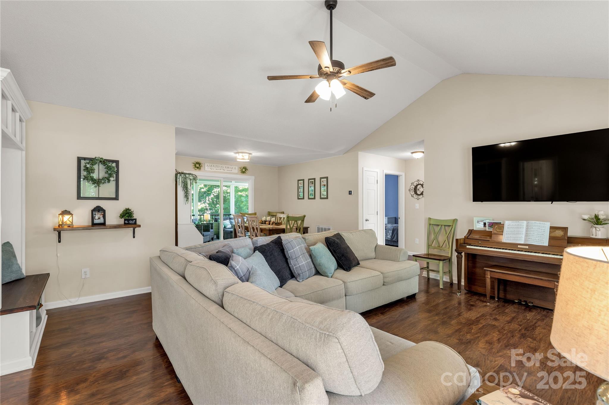 428 Westmoreland Drive