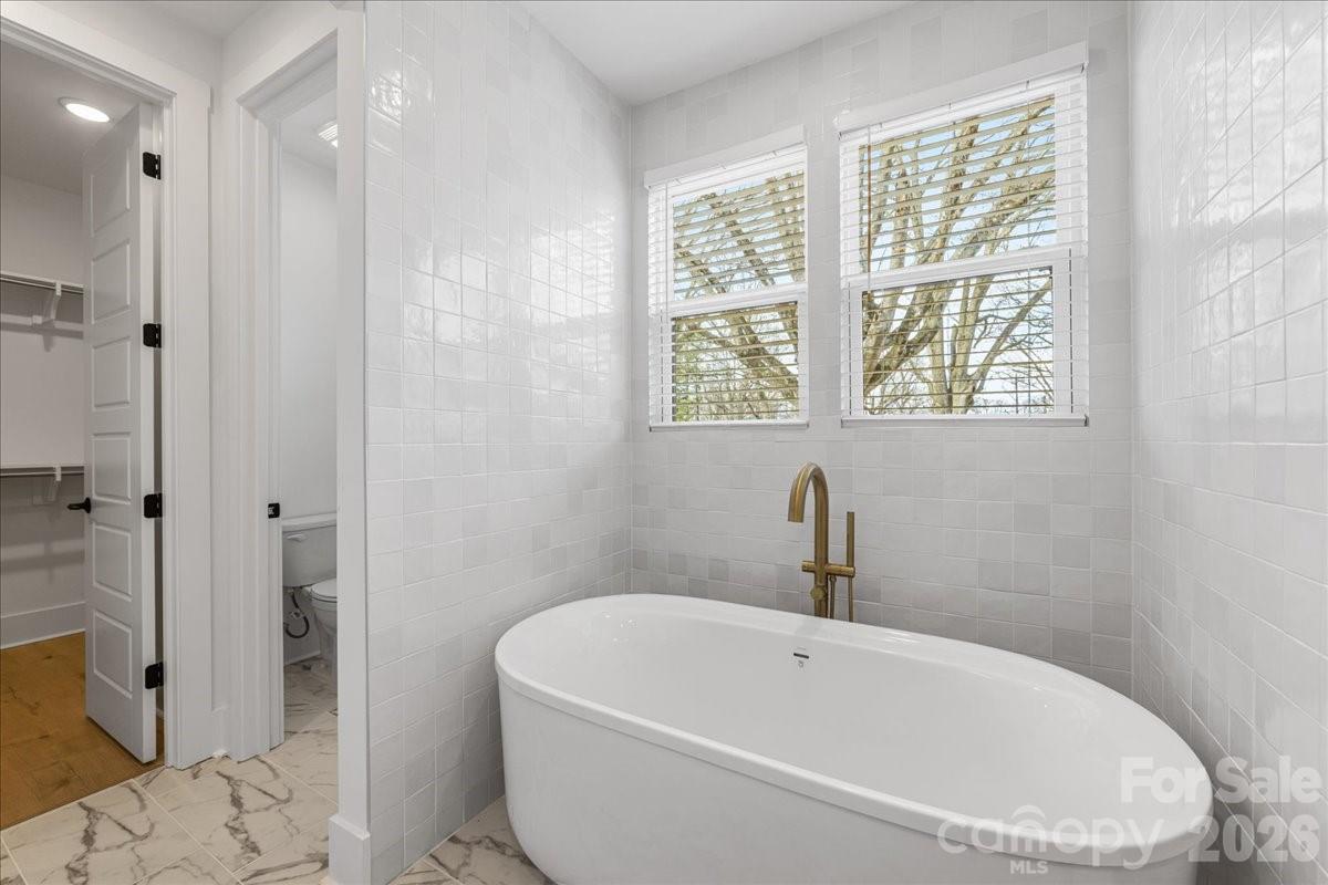 Oakhurst - Residential