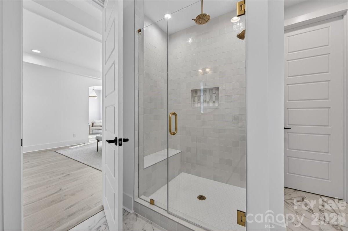 Oakhurst - Residential