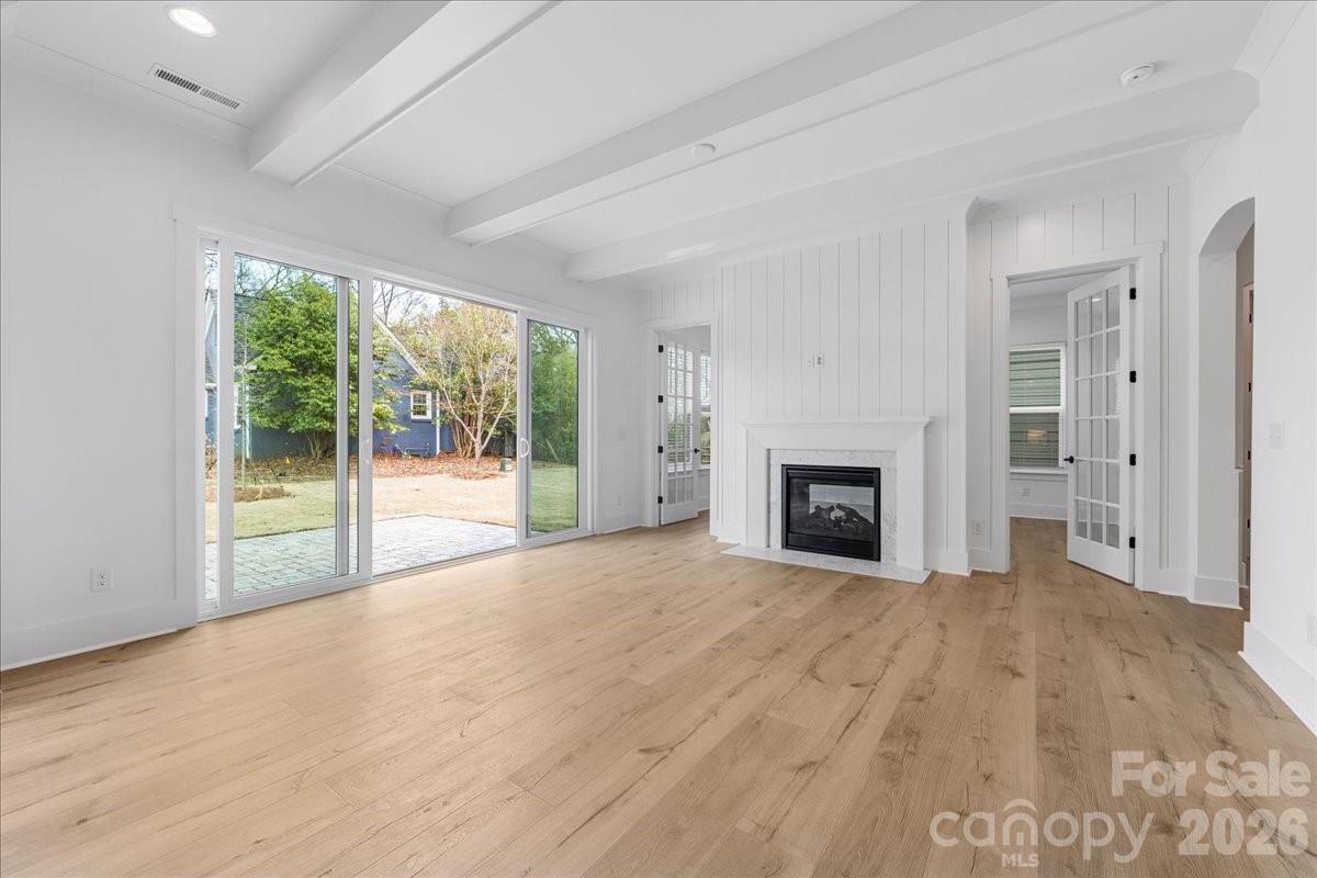 Oakhurst - Residential