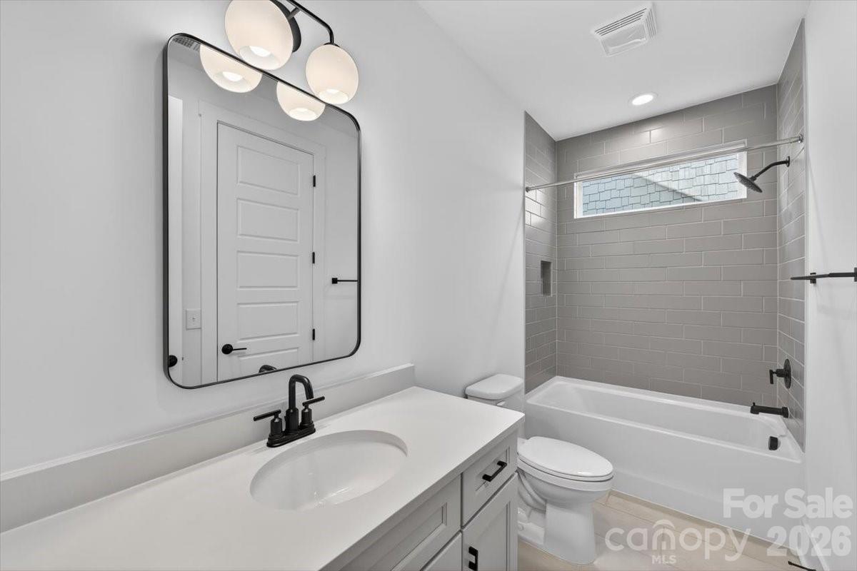 Oakhurst - Residential