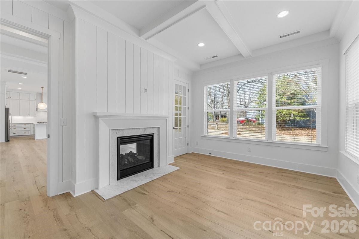 Oakhurst - Residential