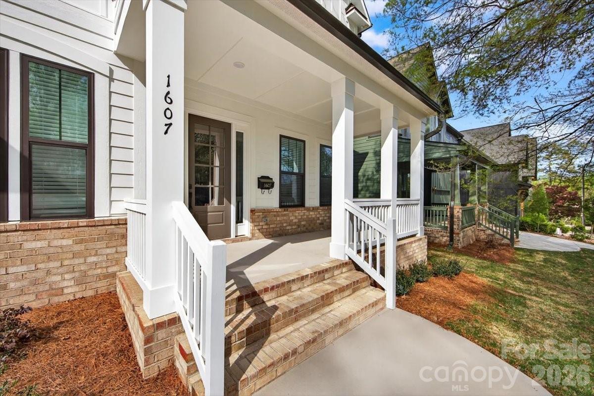 Oakhurst - Residential