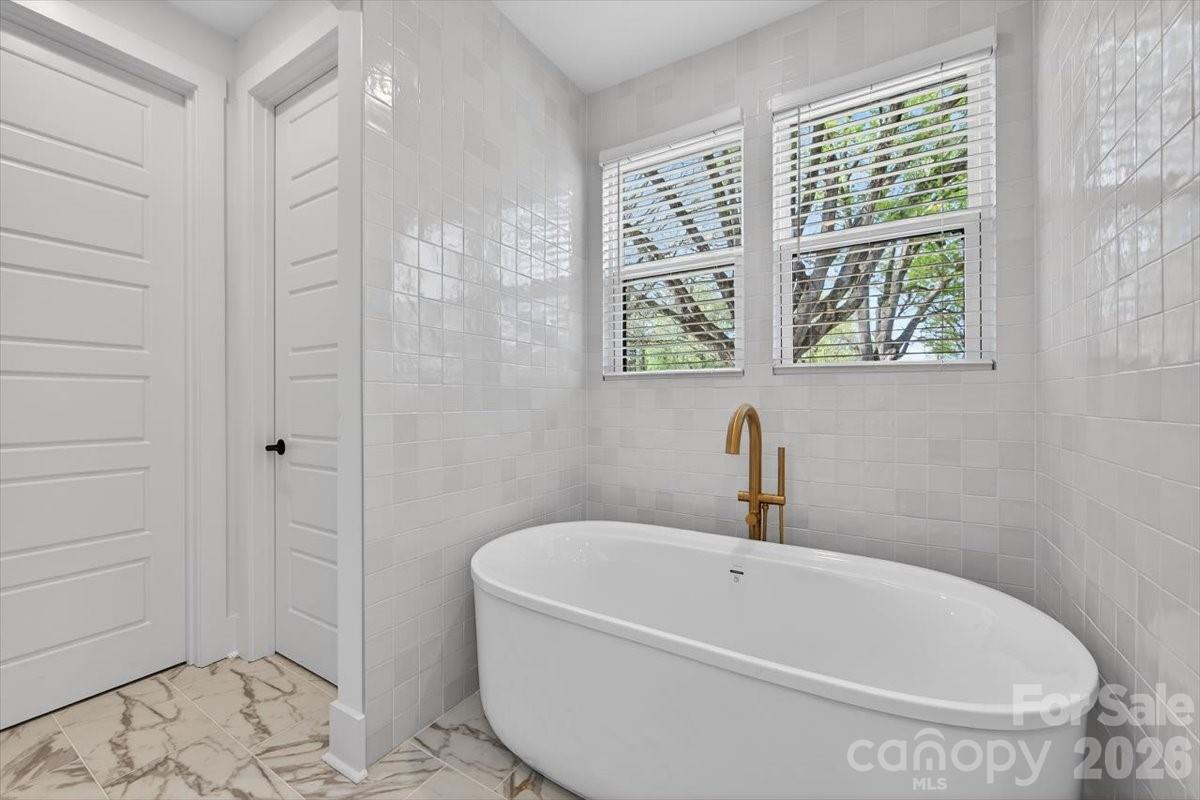 Oakhurst - Residential