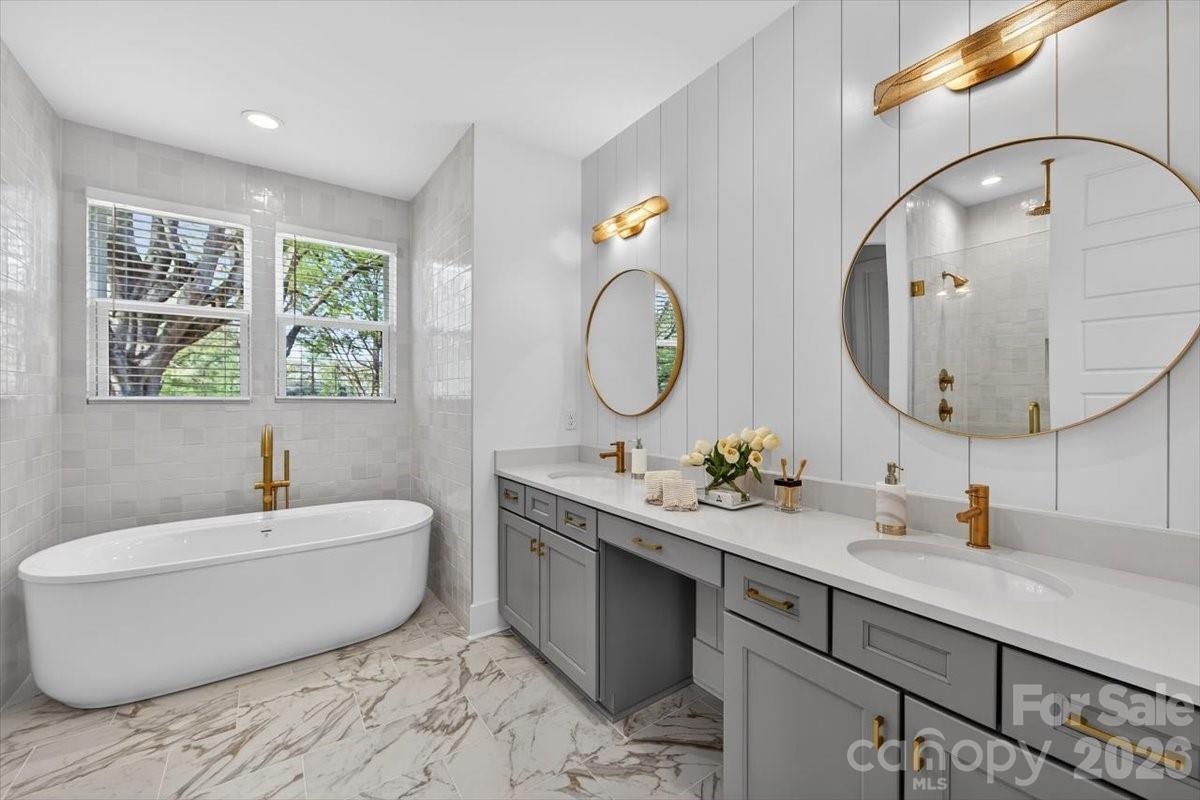 Oakhurst - Residential