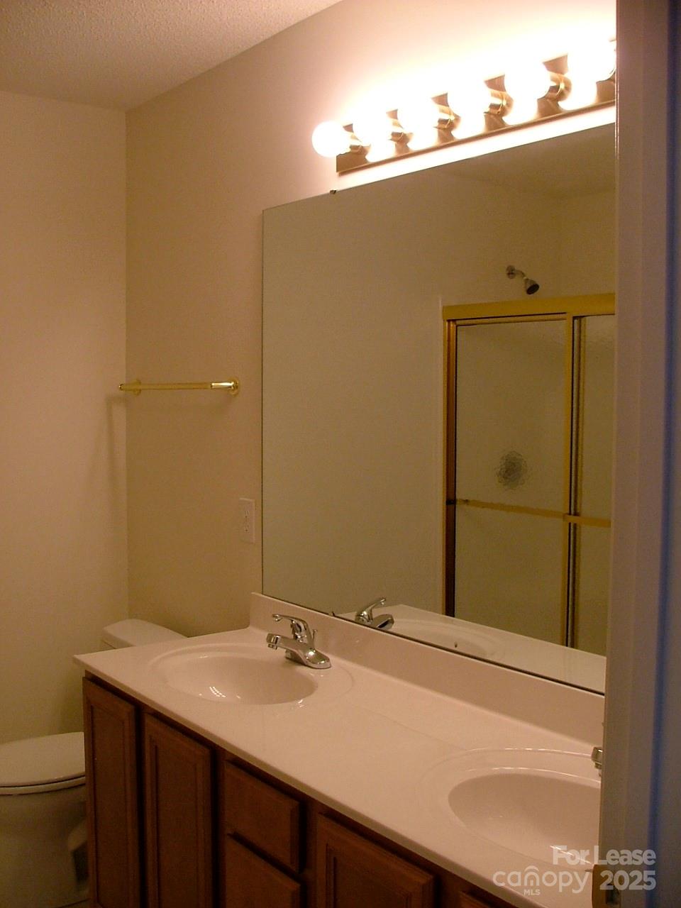 The Clusters - Residential Lease