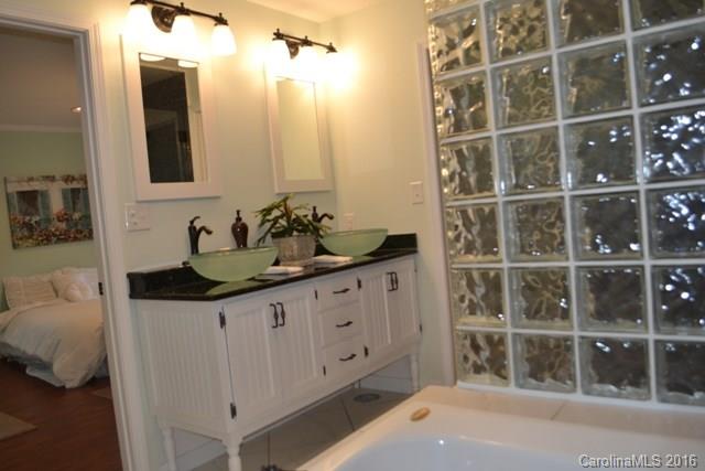 Poplar Forest - Residential