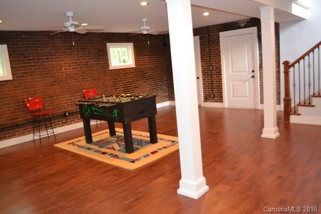 Poplar Forest - Residential