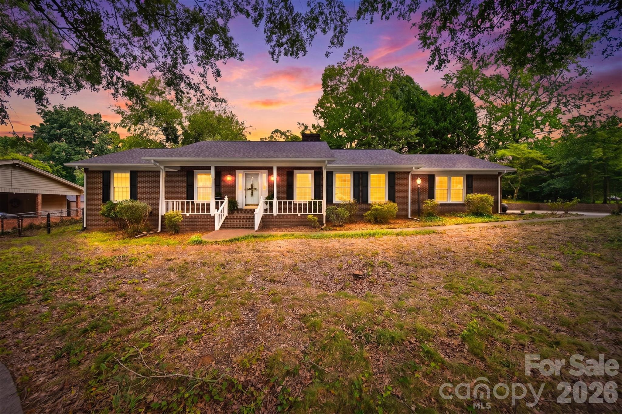 1756 12th Street Drive NW, Hickory, NC, 28601