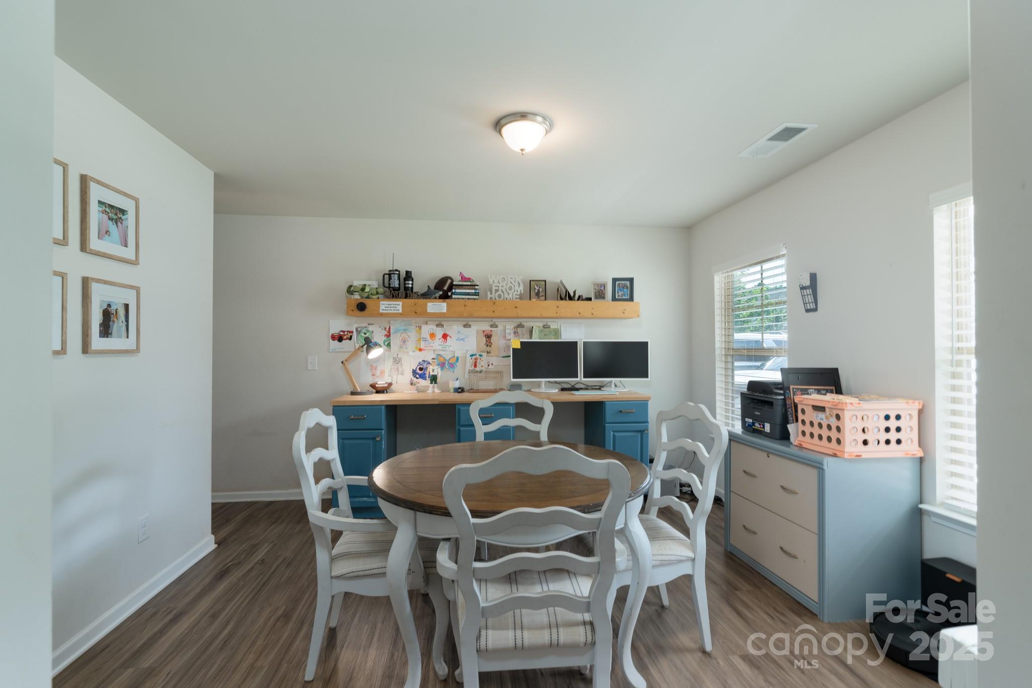 1736 Rhynes Trail