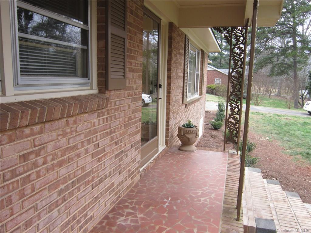 Ragin Estates - Residential