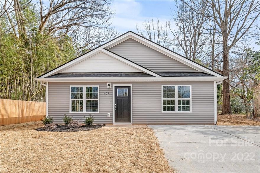 New Construction house! Open floor plan! Beautiful modern and clean finishes! 2 bedrooms one full bathroom. Kitchen features white shaker cabinets with soft closing drawers! Granite countertops! Stainless steel appliances included! Luxury vinyl plank flooring throughout! Builder includes a 2-10 Home Warranty!