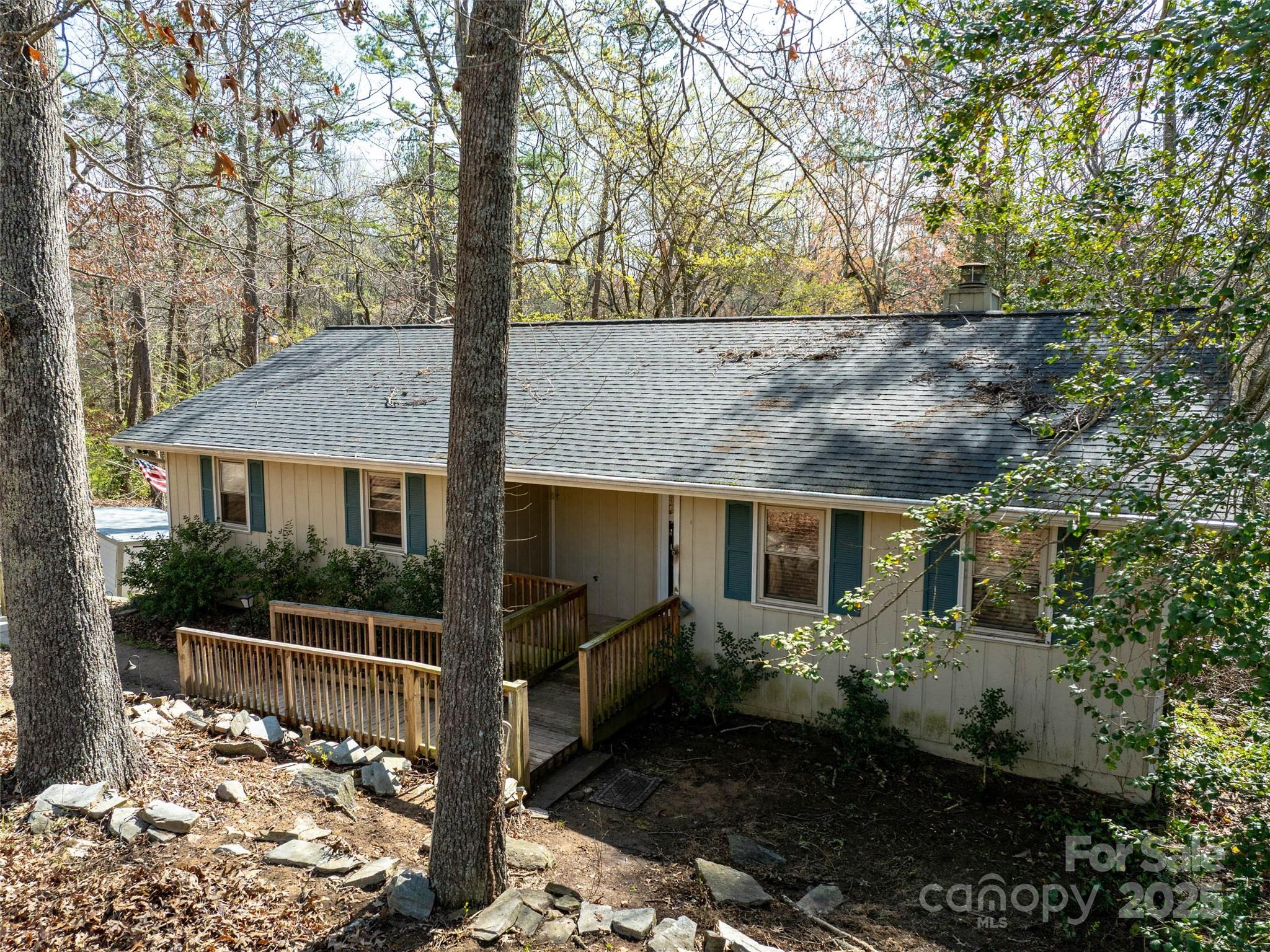 23 Keeneland Drive
