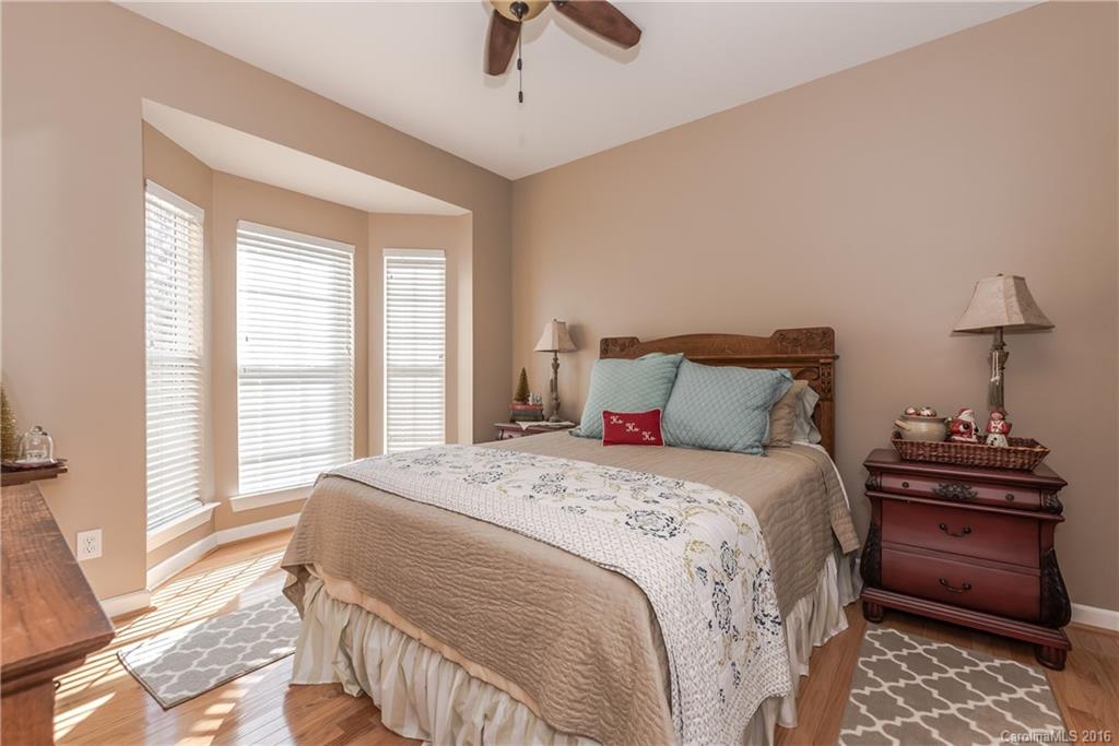 Poplar Woods - Residential